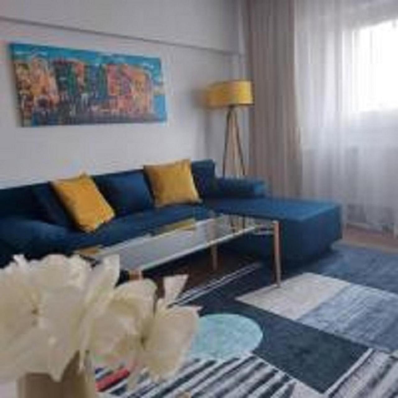 Cozy Apartment In The Center Of Bucureşti Eksteriør bilde