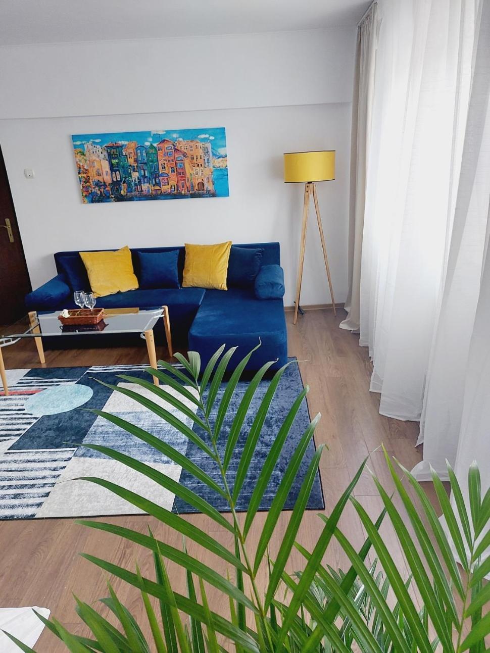 Cozy Apartment In The Center Of Bucureşti Eksteriør bilde